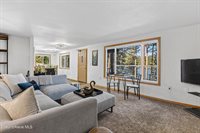 14979 North Shenandoah Dr, Hayden, ID 83835