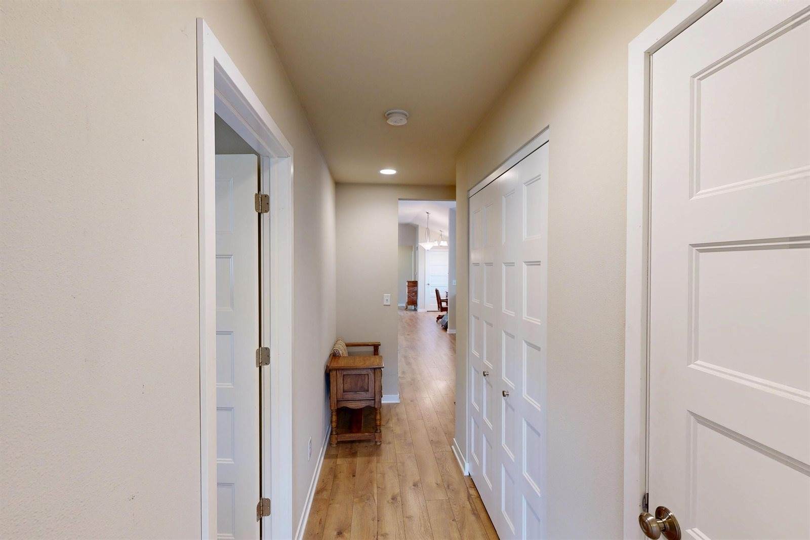 113 Michelle Dr, Johnson Creek, WI 53038