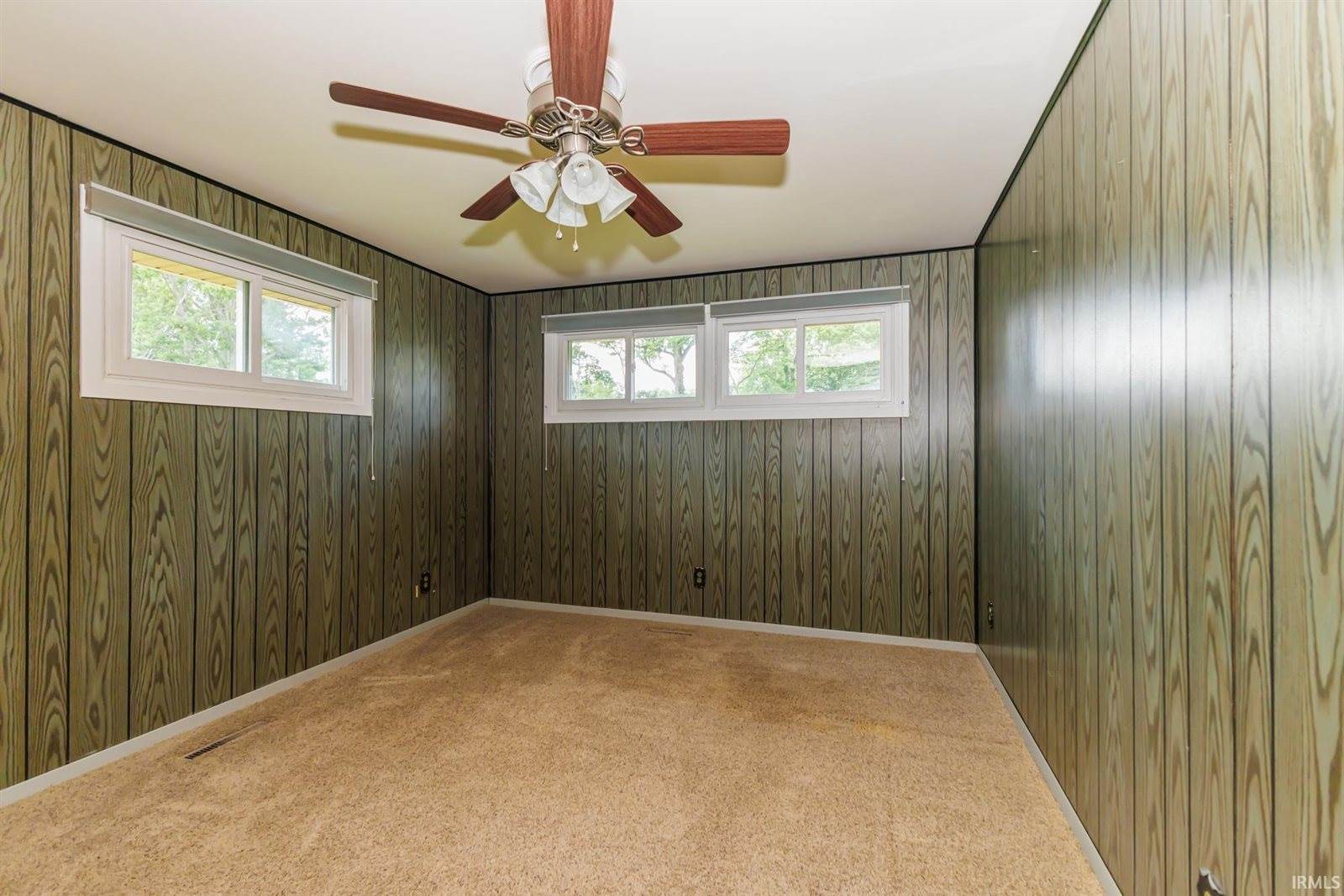 3904 S Maple Lane, Muncie, IN 47302