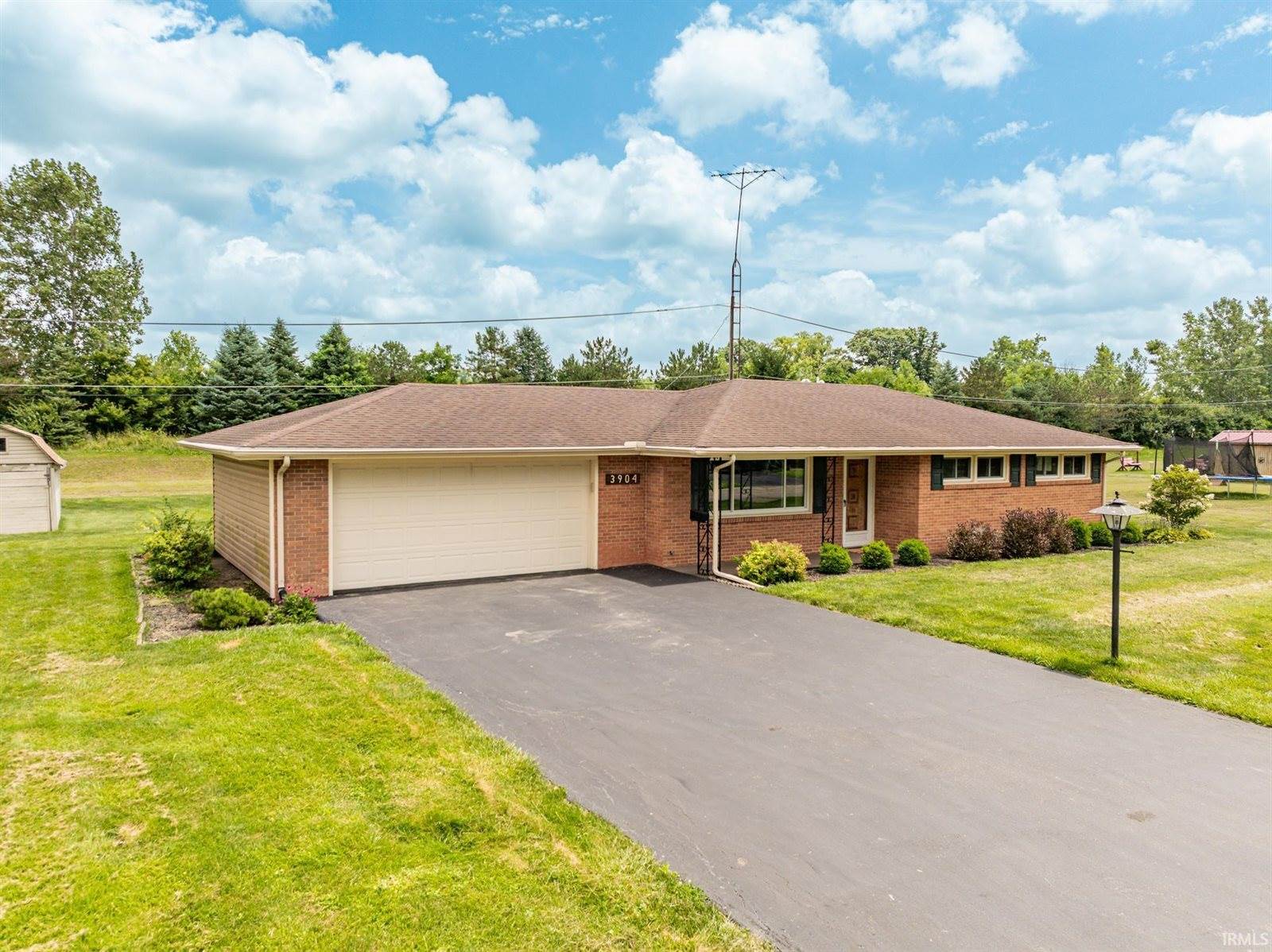 3904 S Maple Lane, Muncie, IN 47302