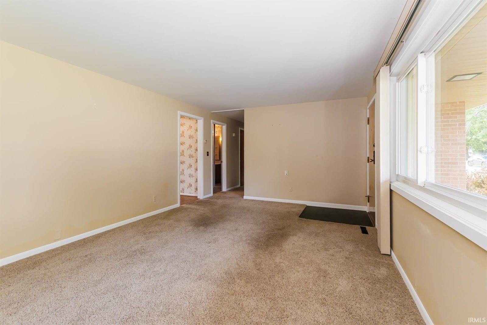 3904 S Maple Lane, Muncie, IN 47302