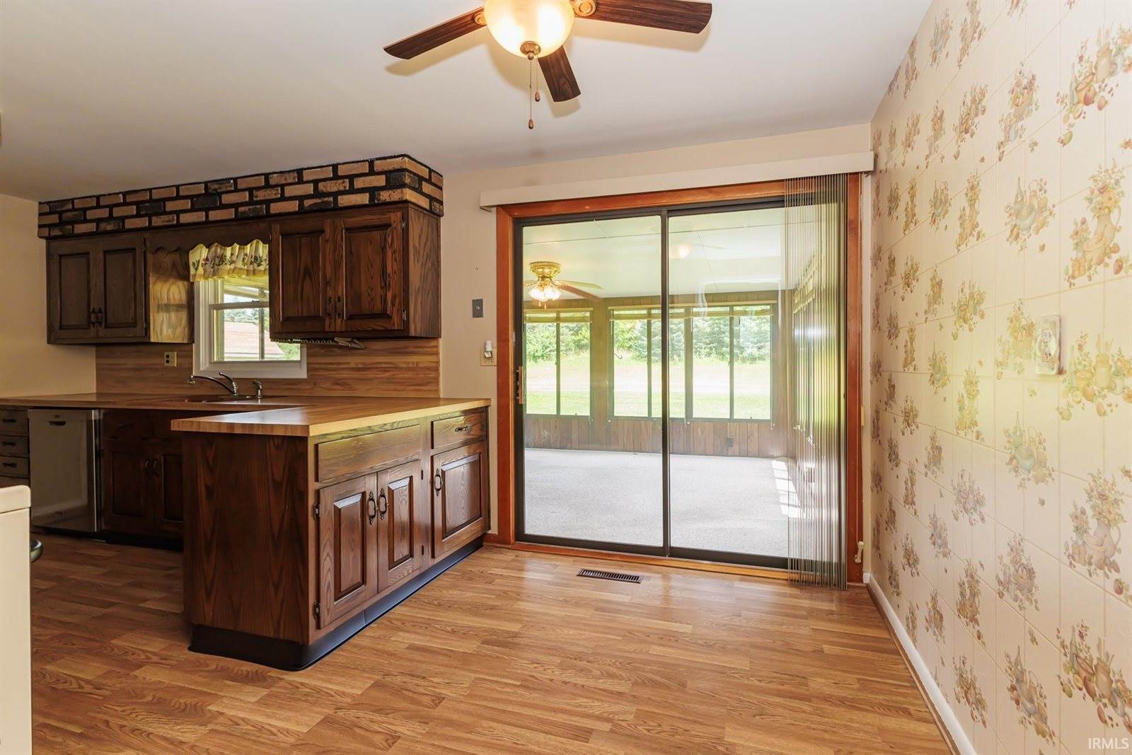3904 S Maple Lane, Muncie, IN 47302