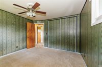 3904 S Maple Lane, Muncie, IN 47302