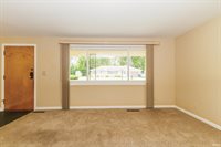 3904 S Maple Lane, Muncie, IN 47302