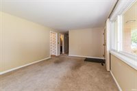 3904 S Maple Lane, Muncie, IN 47302