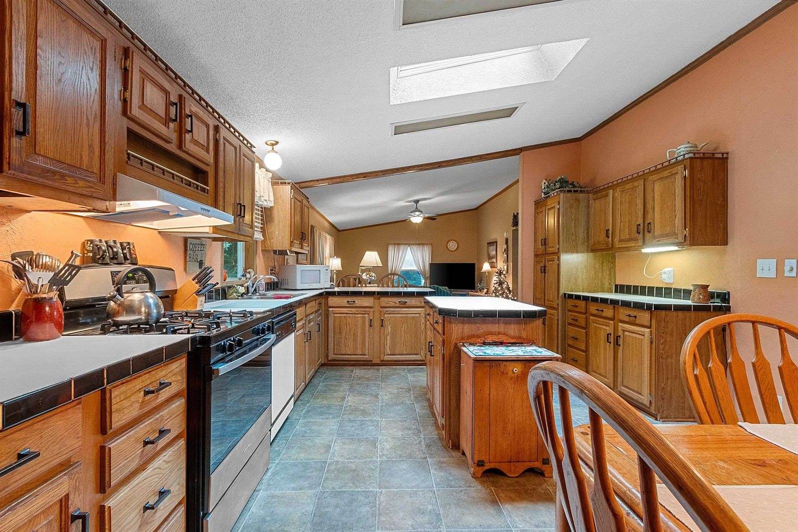 W12443 Senator Lake Lane, Crivitz, WI 54114