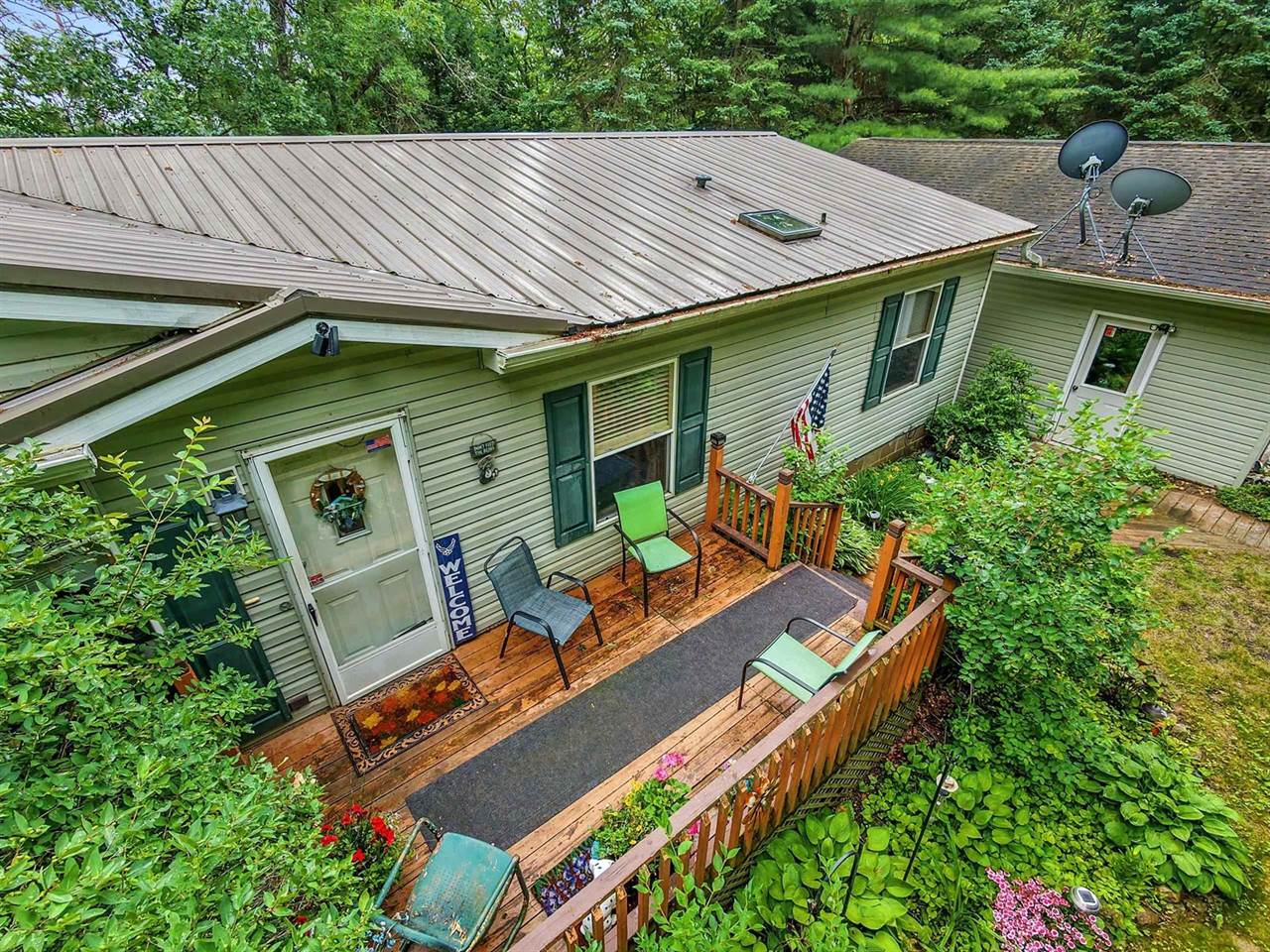 W12443 Senator Lake Lane, Crivitz, WI 54114