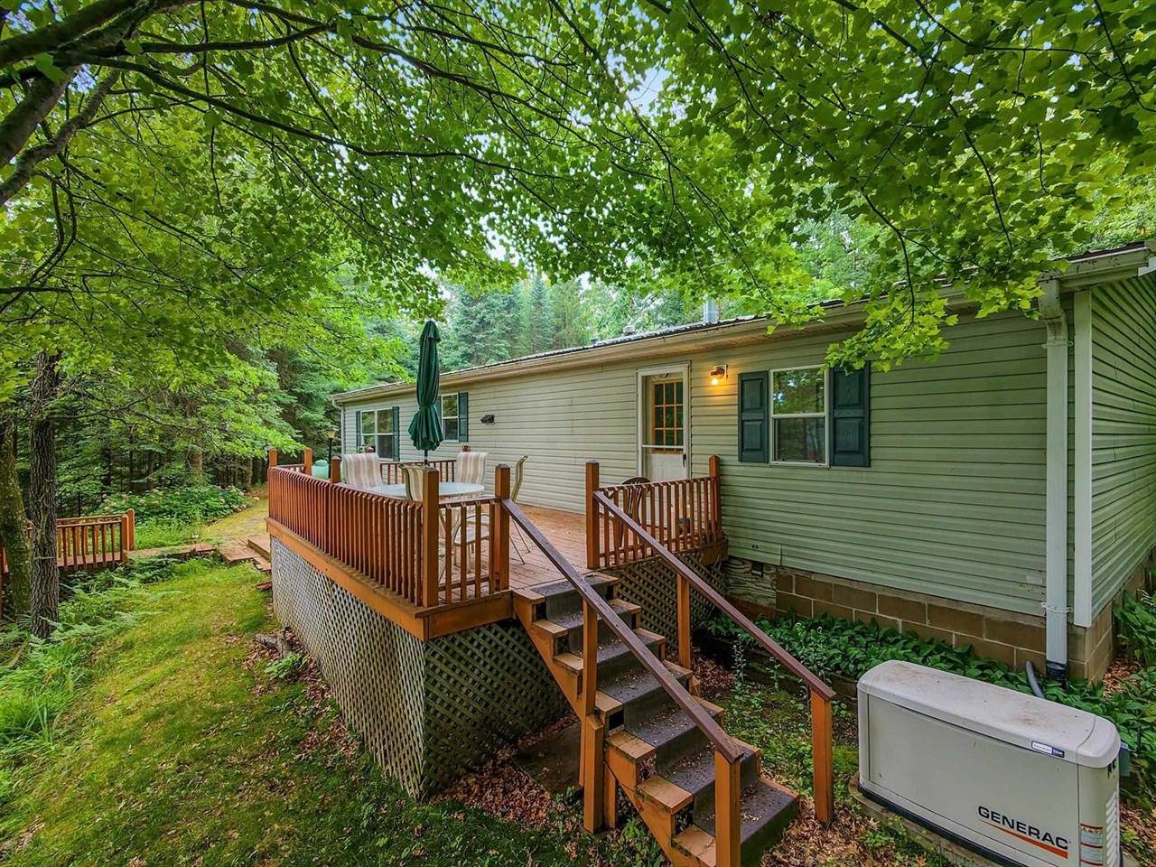 W12443 Senator Lake Lane, Crivitz, WI 54114