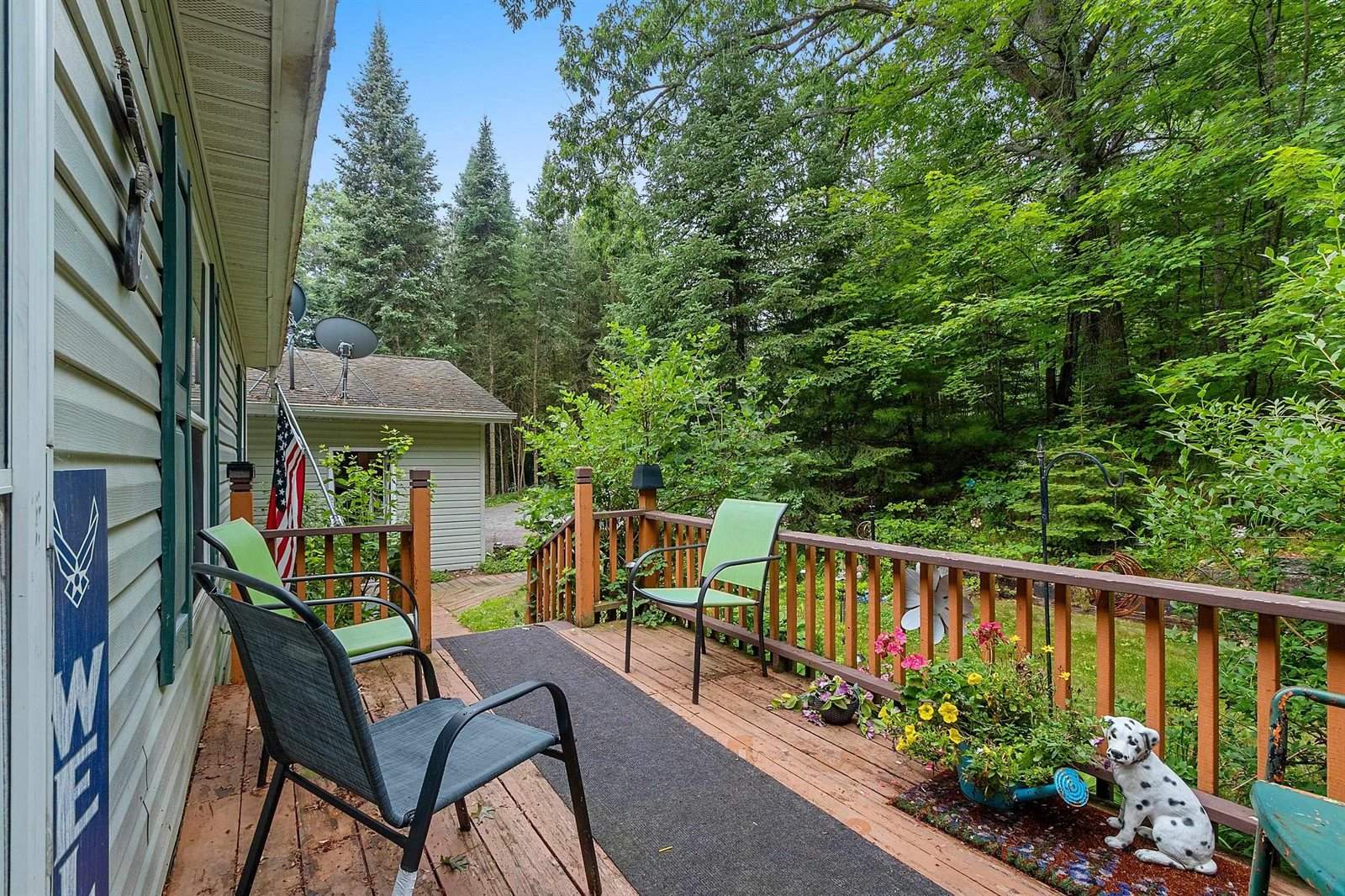W12443 Senator Lake Lane, Crivitz, WI 54114