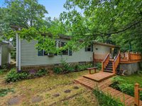 W12443 Senator Lake Lane, Crivitz, WI 54114