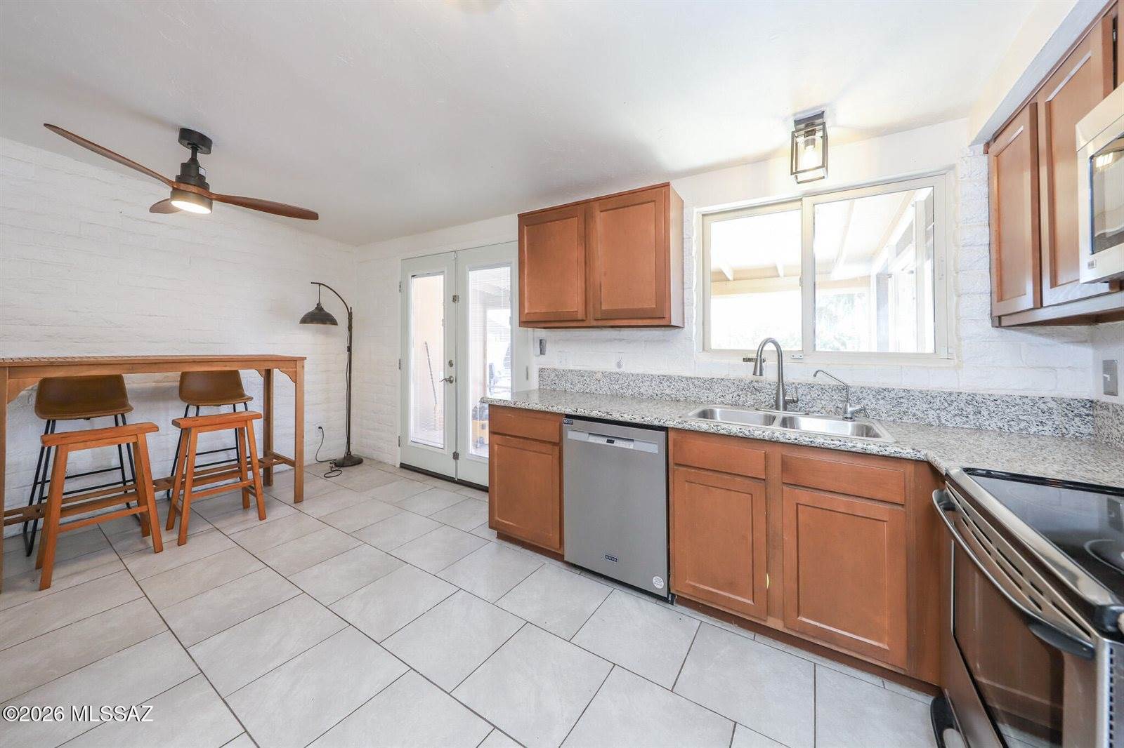 7821 East Joshua Place, Tucson, AZ 85730