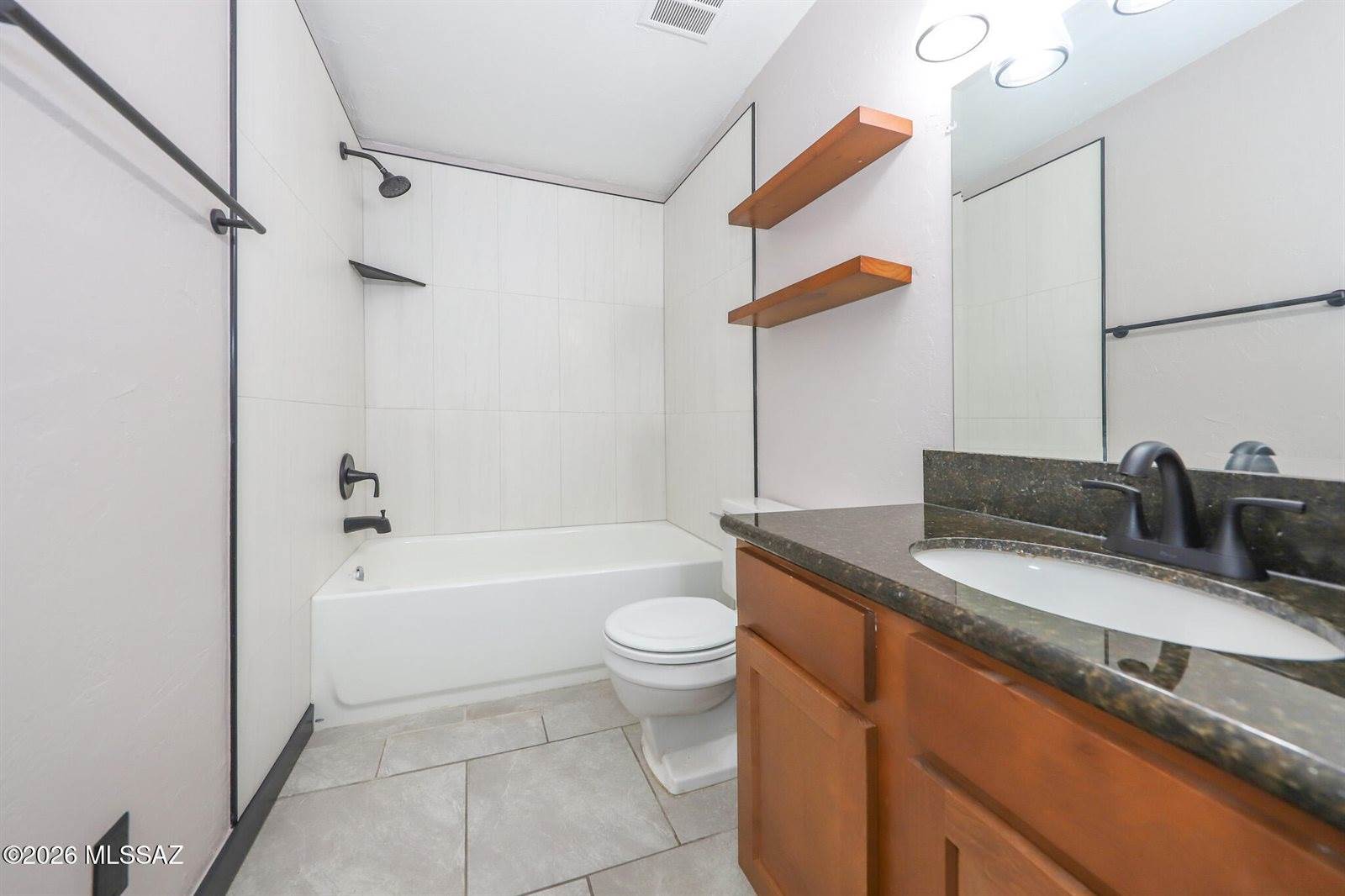 7821 East Joshua Place, Tucson, AZ 85730