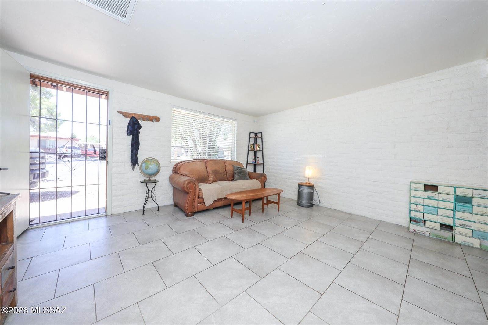 7821 East Joshua Place, Tucson, AZ 85730