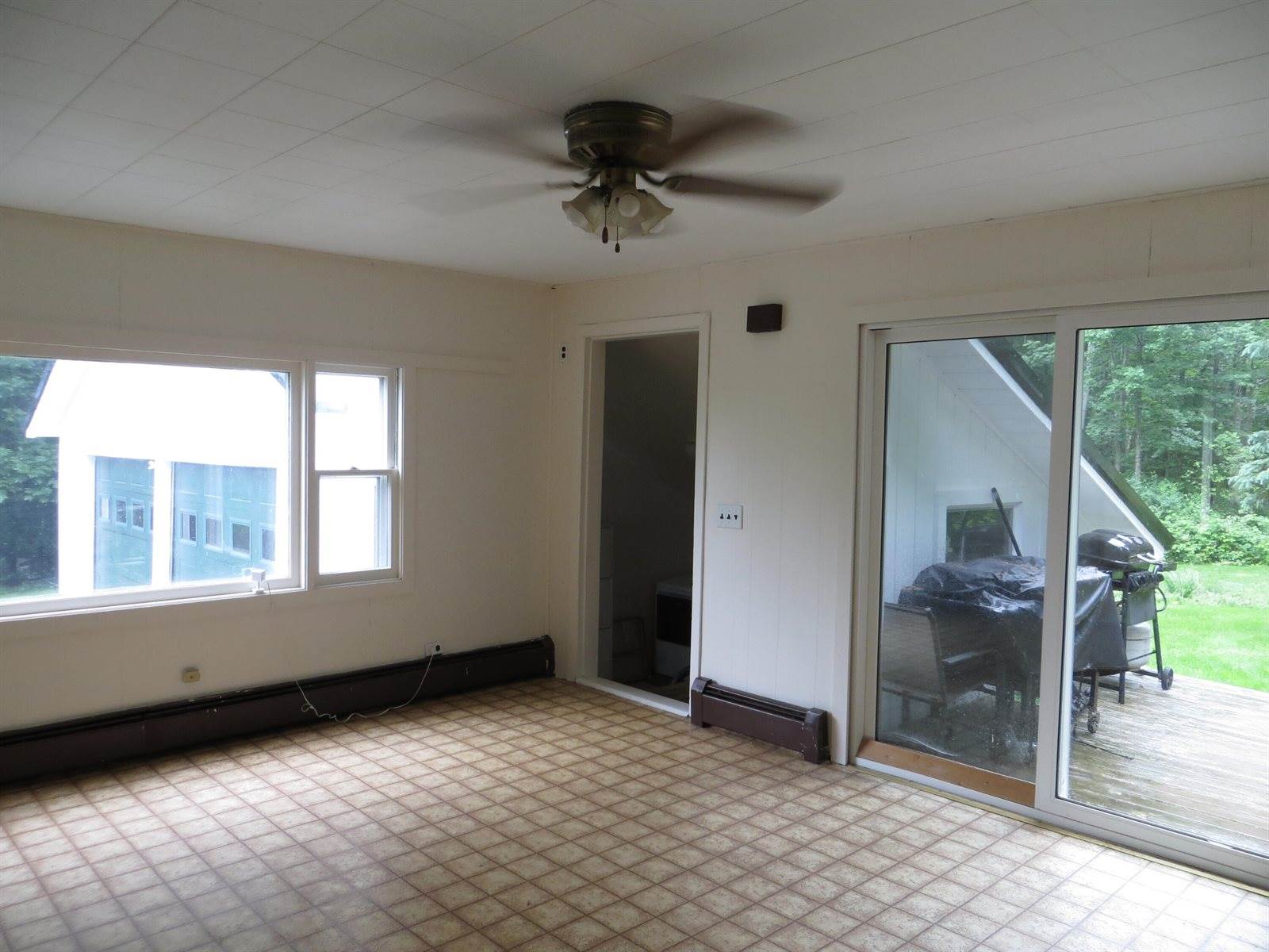 1412 Main Road, Carmel, ME 04419