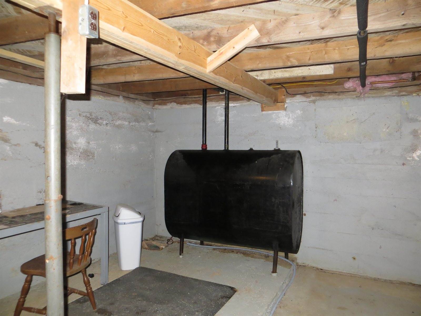 1412 Main Road, Carmel, ME 04419