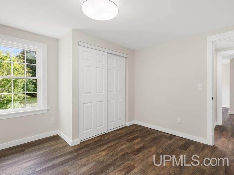 105 West Wright Place, Marquette, MI 49855