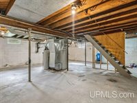 105 West Wright Place, Marquette, MI 49855