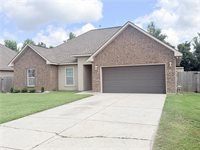 42225 Atmore Place, Ponchatoula, LA 70454