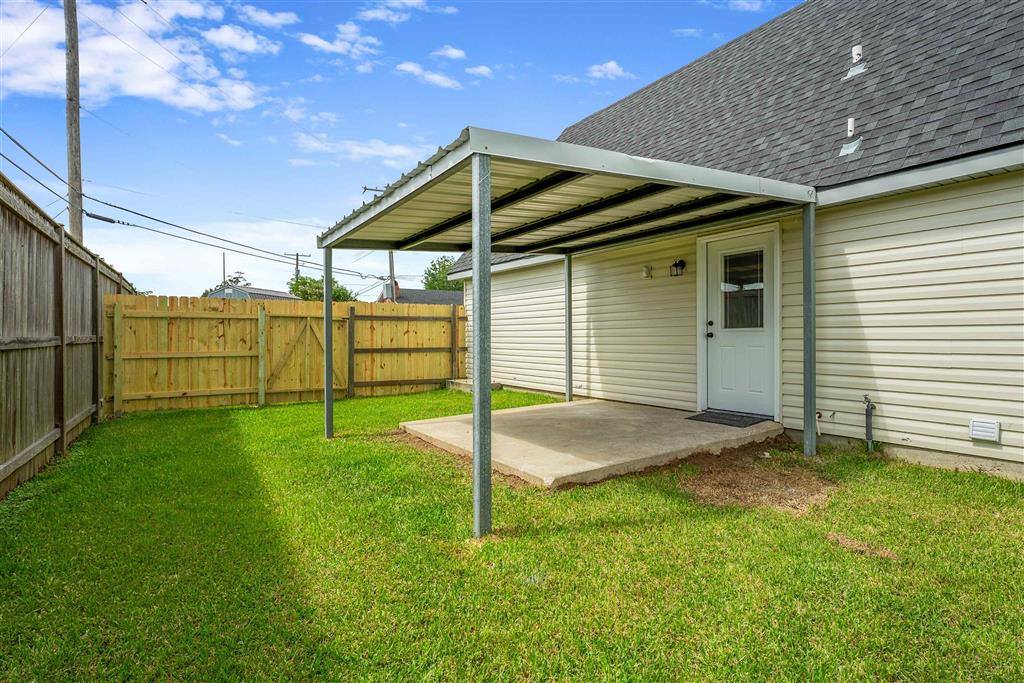 64 West Beech St Street, Sulphur, LA 70663
