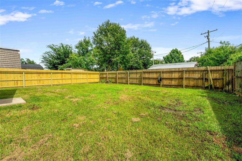 64 West Beech St Street, Sulphur, LA 70663