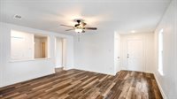 911 Hems Lane, Arlington, TX 76001