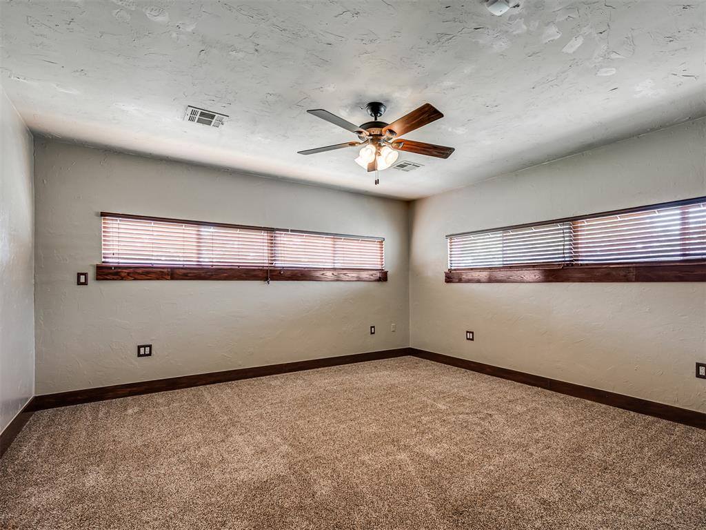1625 North Union Avenue, Shawnee, OK 74804