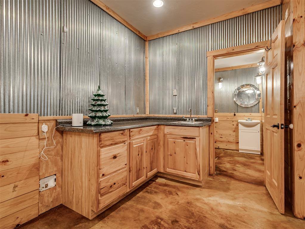 1625 North Union Avenue, Shawnee, OK 74804