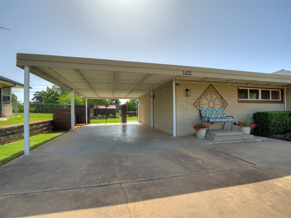 1625 North Union Avenue, Shawnee, OK 74804