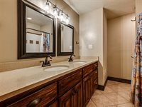 1625 North Union Avenue, Shawnee, OK 74804