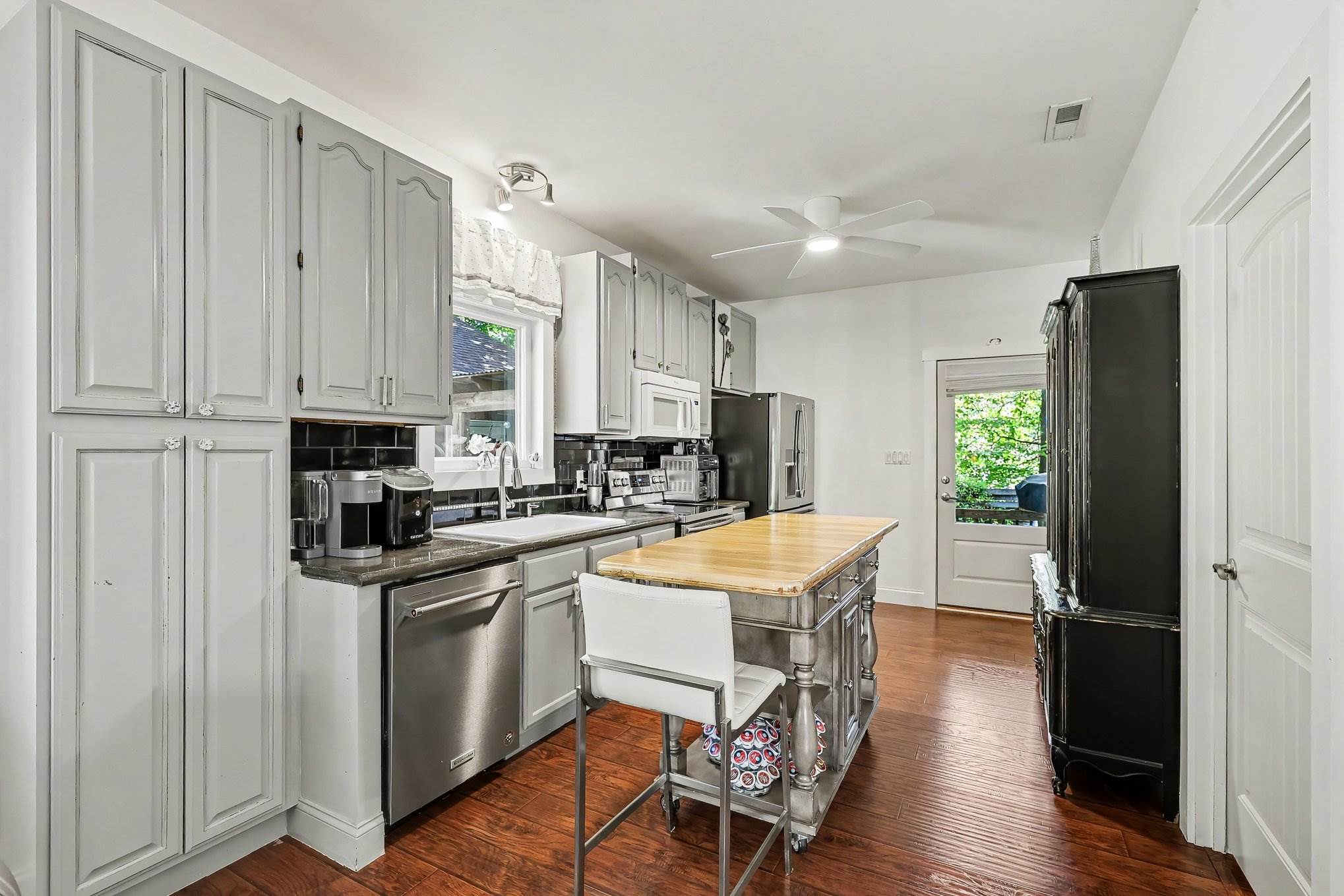 5409 Dobson Rd., Greensboro, NC 27410