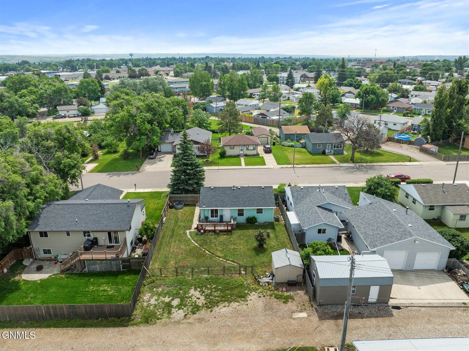 1925 8th Avenue West, Williston, ND 58801