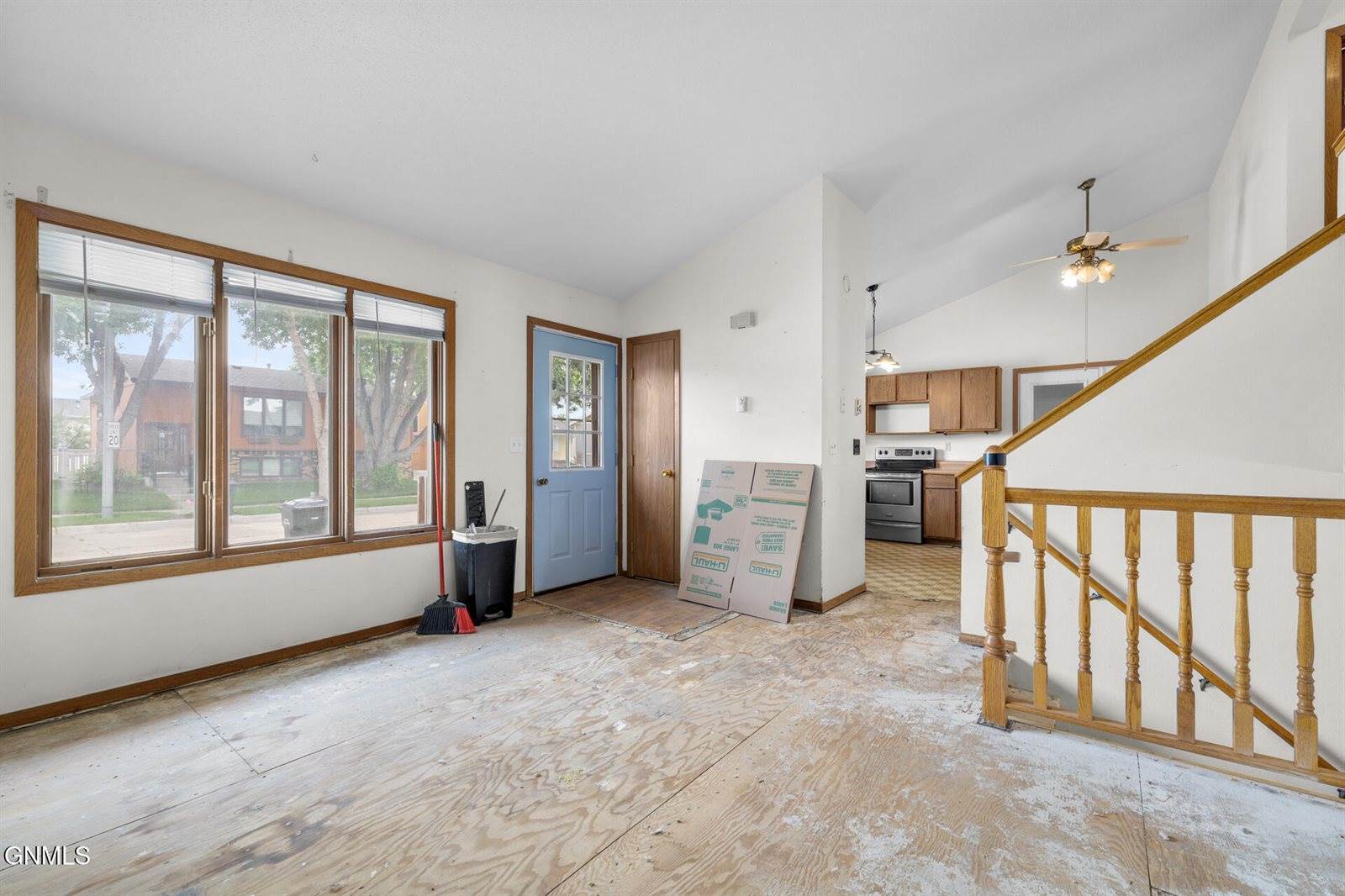 1717 28th Street West, Williston, ND 58801