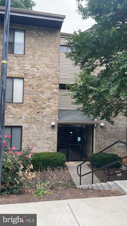 10572 Twin Rivers Road, Columbia, MD 21044