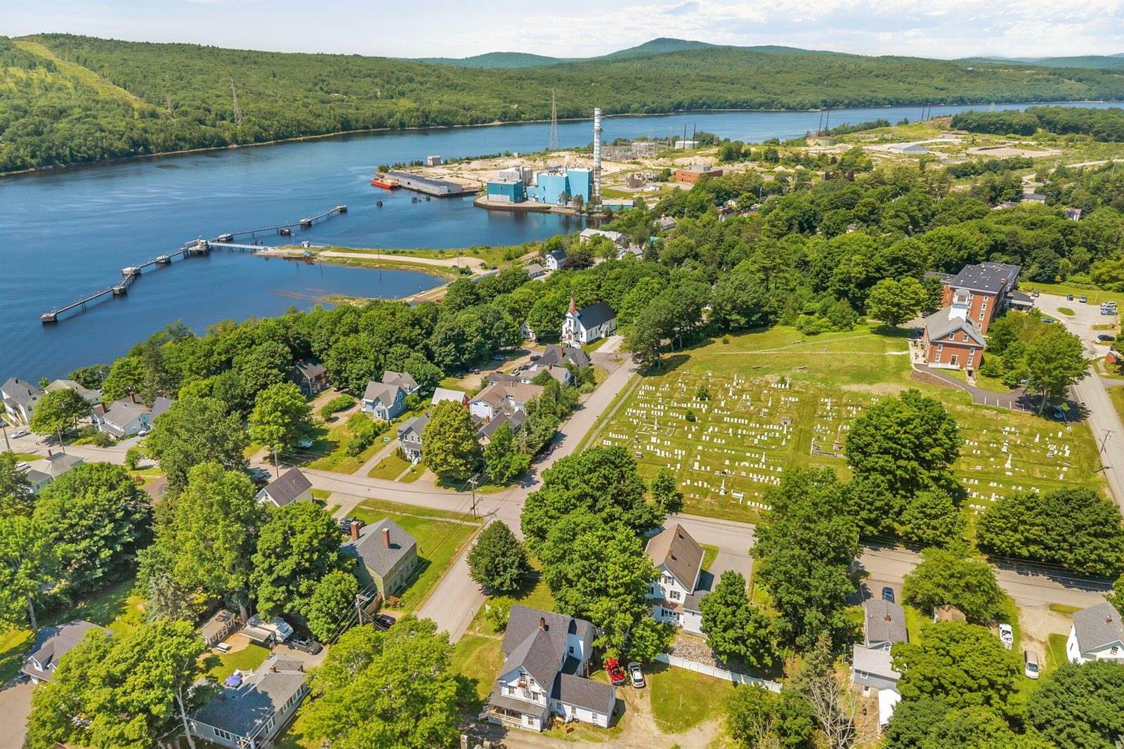 116 Franklin Street, Bucksport, ME 04416