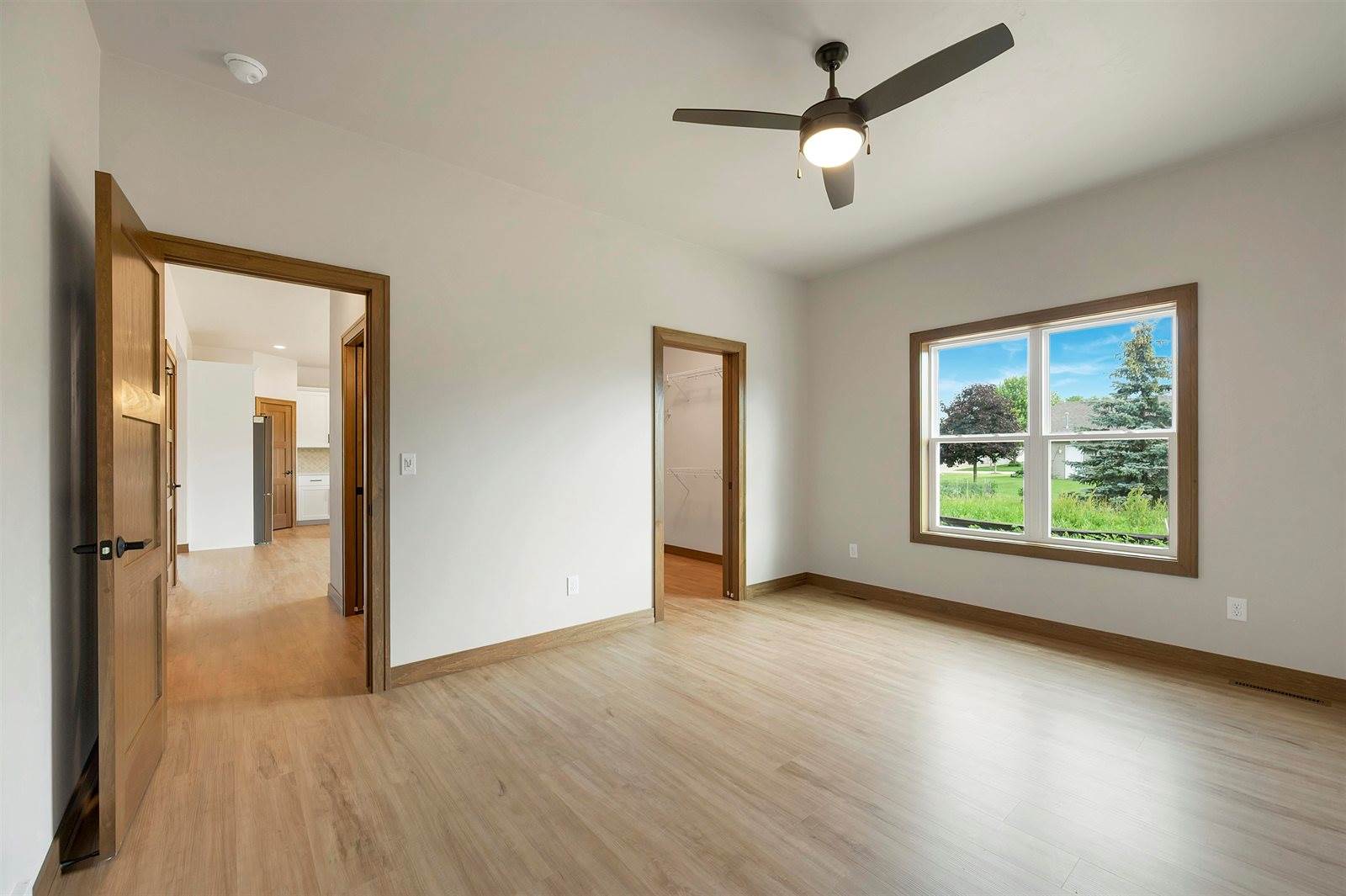 2865 Stelor Drive, Green Bay, WI 54311