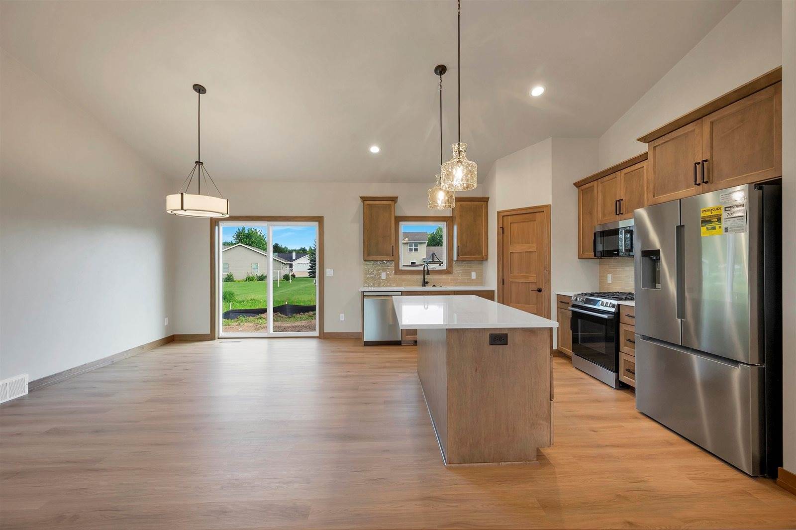 2859 Stelor Drive, Green Bay, WI 54311