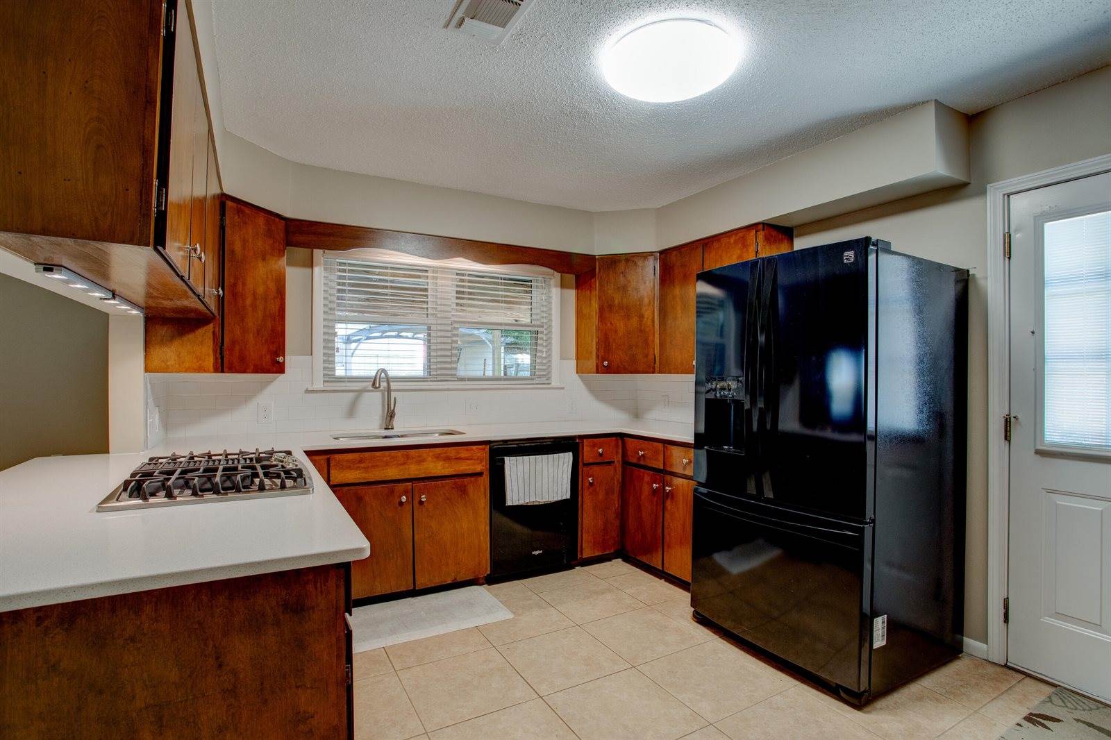 102 NE Nebraska Avenue, Fort Walton Beach, FL 32548