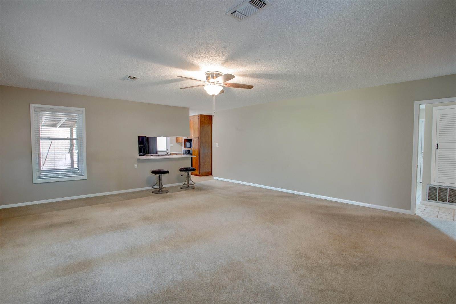 102 NE Nebraska Avenue, Fort Walton Beach, FL 32548