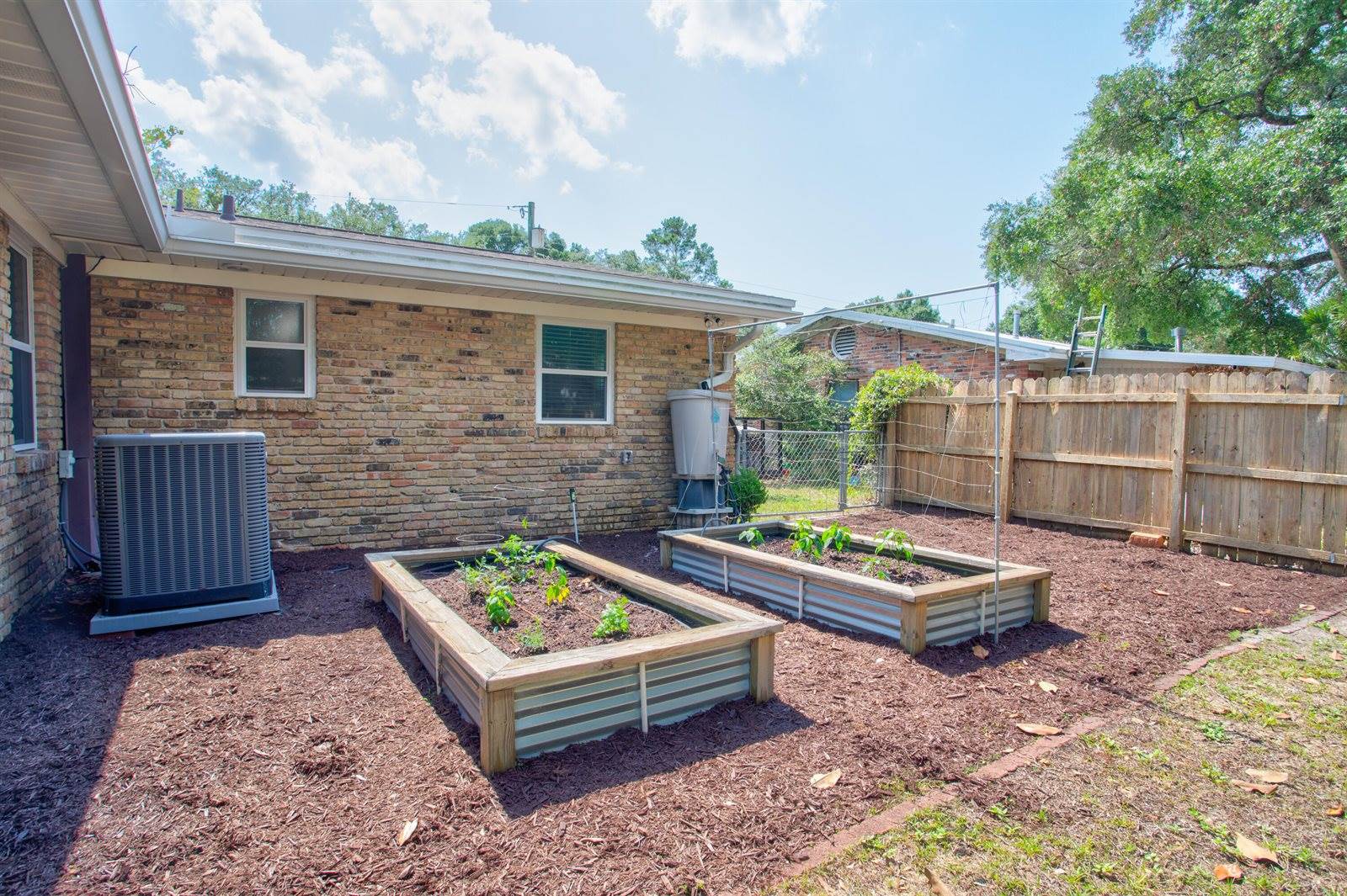 102 NE Nebraska Avenue, Fort Walton Beach, FL 32548