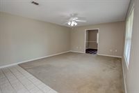 102 NE Nebraska Avenue, Fort Walton Beach, FL 32548