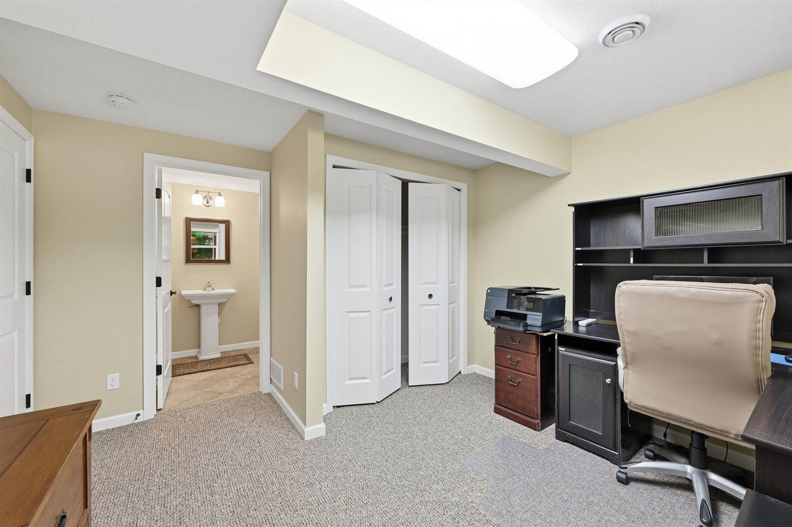 W8131 Bay View Dr, Whitewater, WI 53190