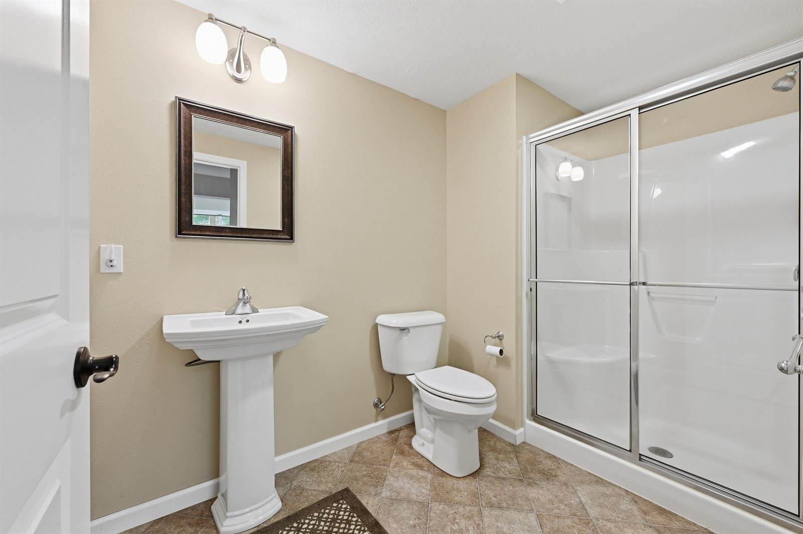 W8131 Bay View Dr, Whitewater, WI 53190