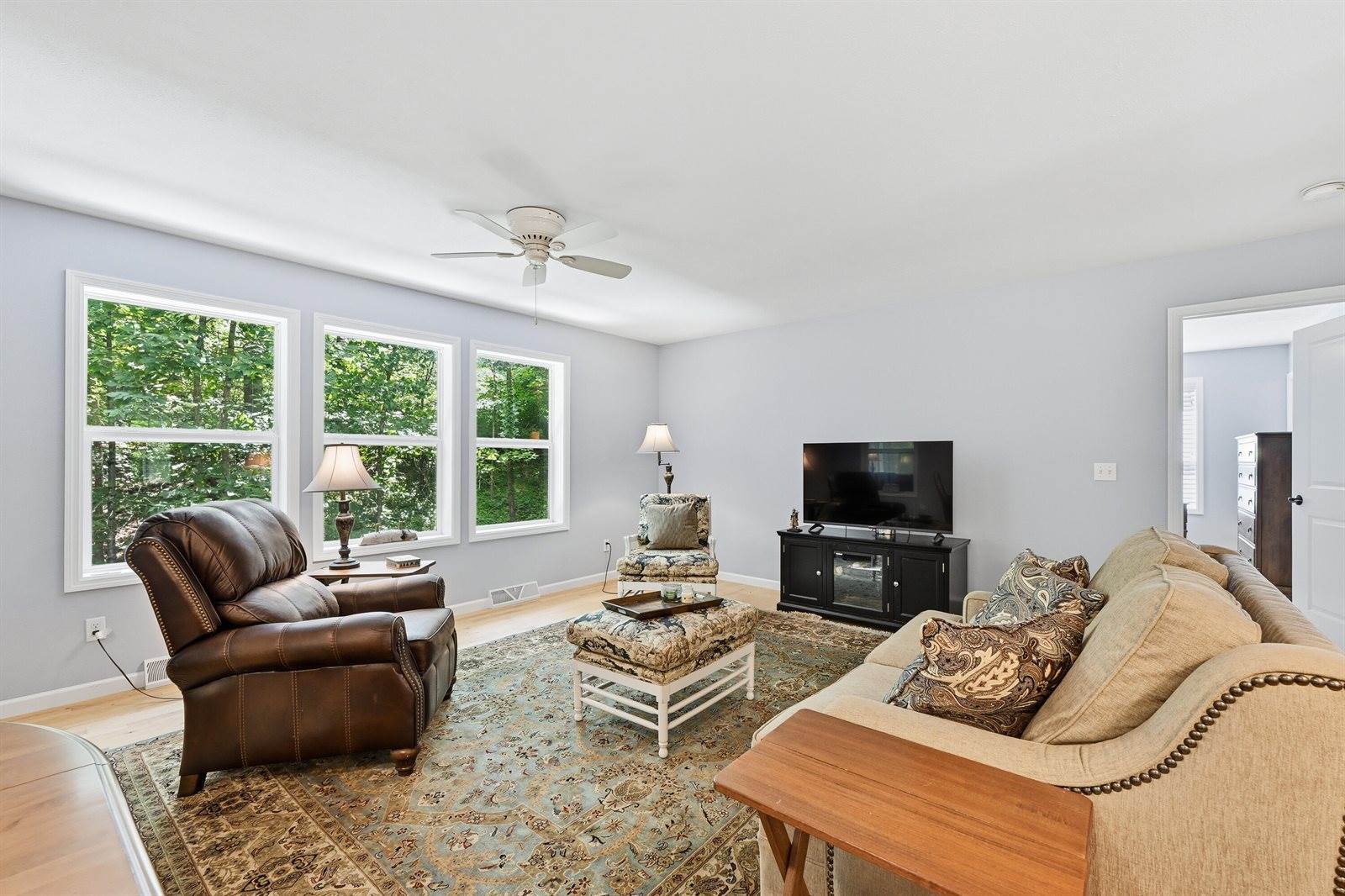 W8131 Bay View Dr, Whitewater, WI 53190