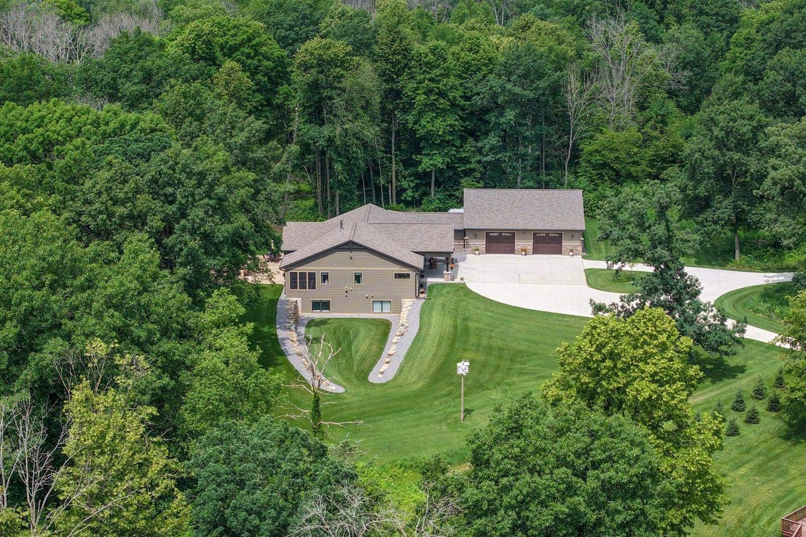 W7181 Duck Creek Avenue, Westfield, WI 53964