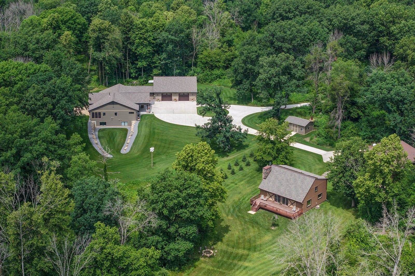 W7181 Duck Creek Avenue, Westfield, WI 53964