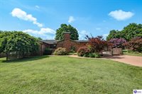 548 Brentmoor Avenue, Bowling Green, KY 42101