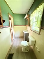 2526 N 6 1/2 St, Terre Haute, IN 47805