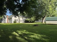 2526 N 6 1/2 St, Terre Haute, IN 47805