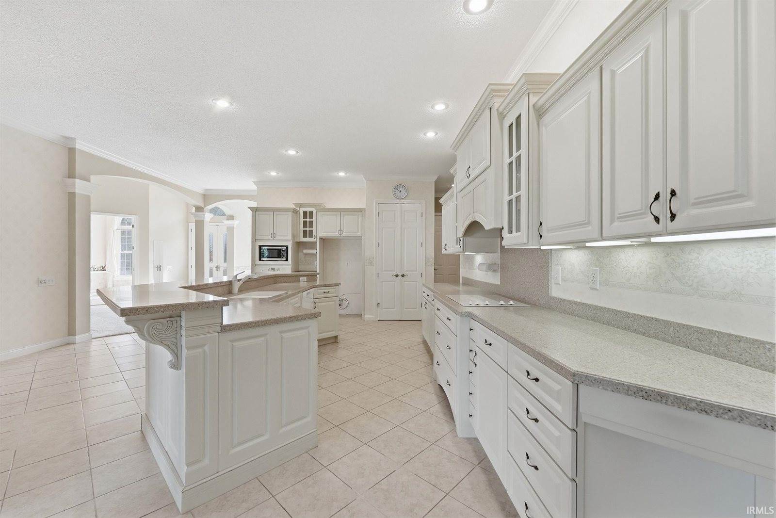 6101 N Cumberland Road, Muncie, IN 47304