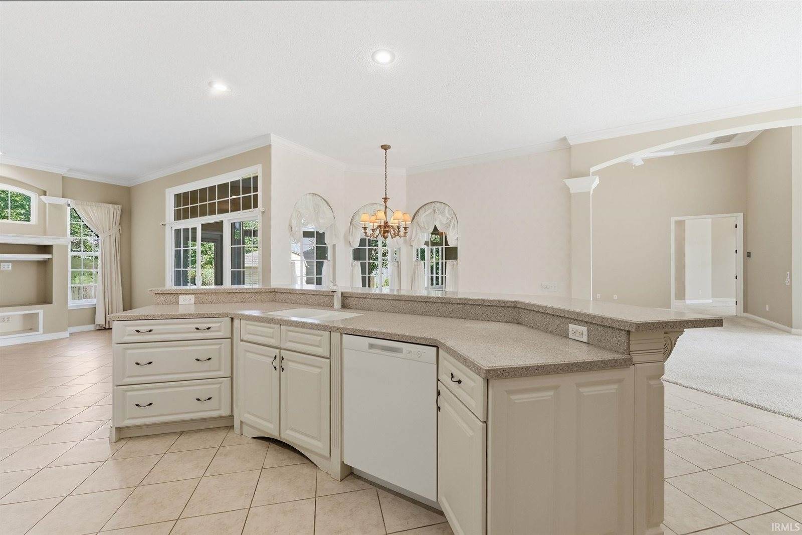 6101 N Cumberland Road, Muncie, IN 47304